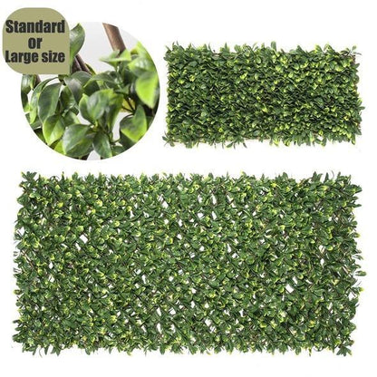 Expandable Faux Grass Fence